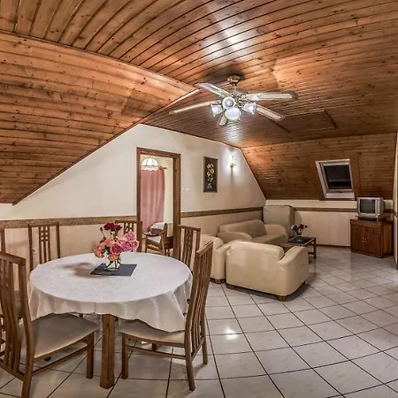 Mária Apartamento Zalakaros
